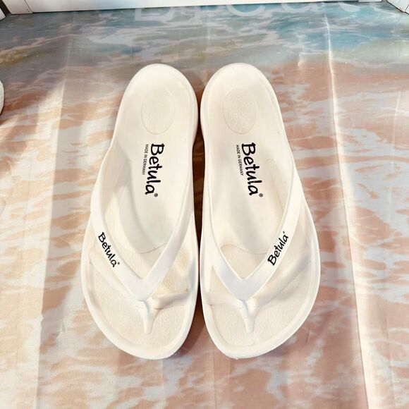 Birkenstock Sandals Size 11 - Picture 1 of 9